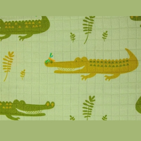 Tula Cuddle Me Blanket / Scarf in Crikey - Picture 3 of 3